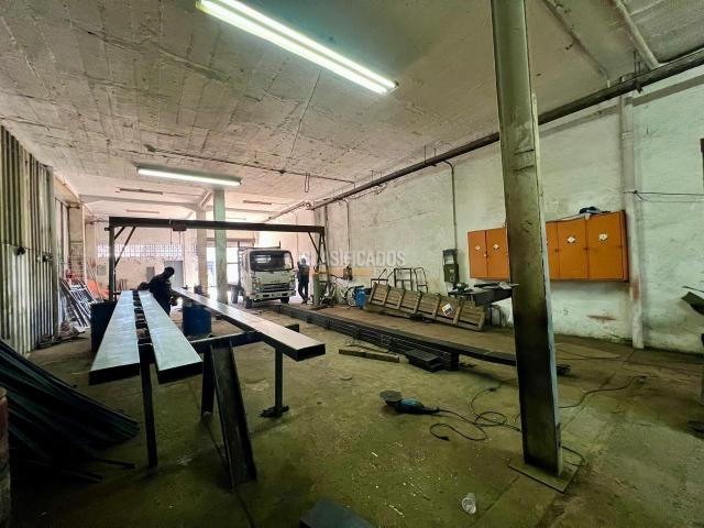 Locales y Bodegas, Venta en Porvenir