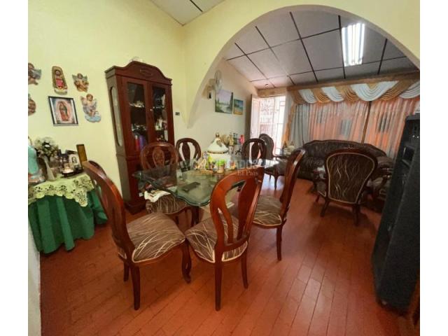 Casas, Venta en Ciudad Córdoba