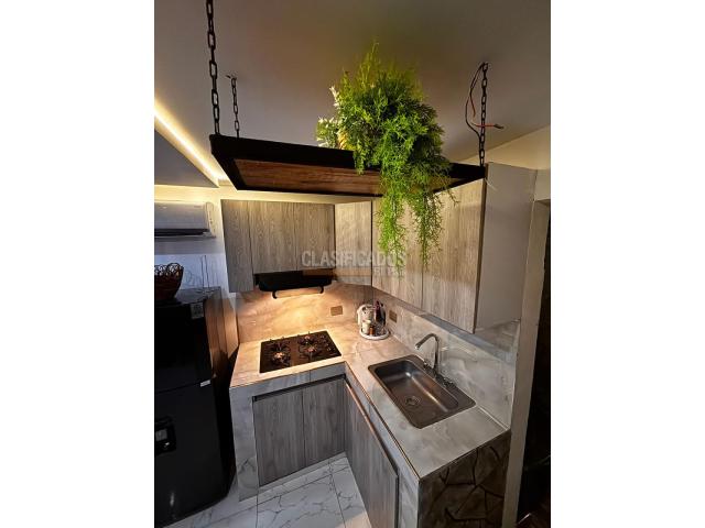 Edificios, Venta en Salomia