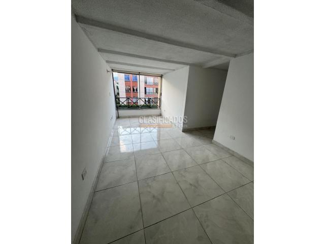 Apartamentos, Venta en Brisas de los Álamos