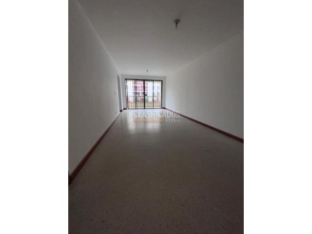 Apartamentos, Alquiler en El Refugio