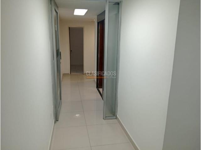 Oficinas y Consultorios, Alquiler en Bogotá