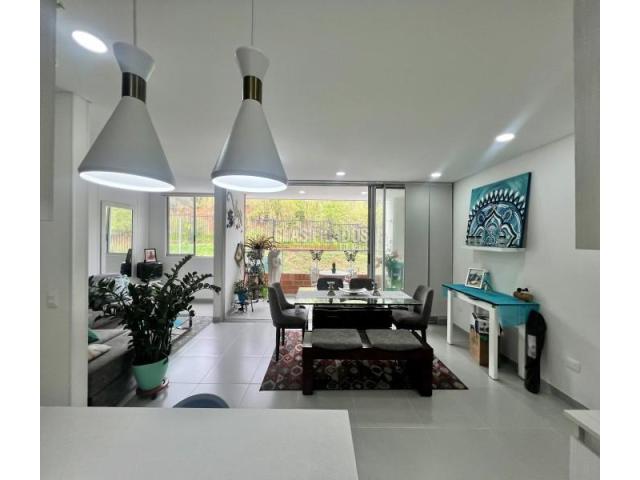 Apartamentos, Venta en Cristales