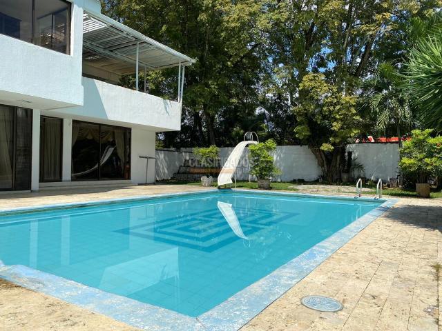 Casas, Venta en Ciudad Jardín