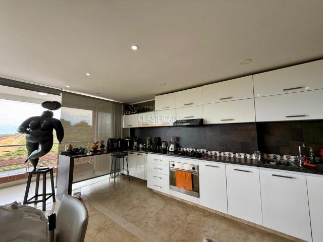 Apartamentos, Venta en Altos Menga