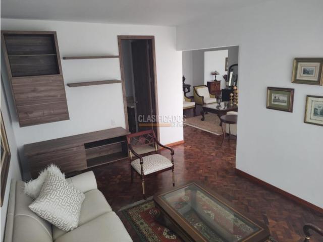 Apartamentos, Venta en Santa Mónica Norte