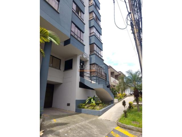 Apartamentos, Venta en Pereira