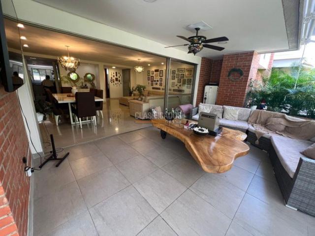 Apartamentos, Venta en Pance