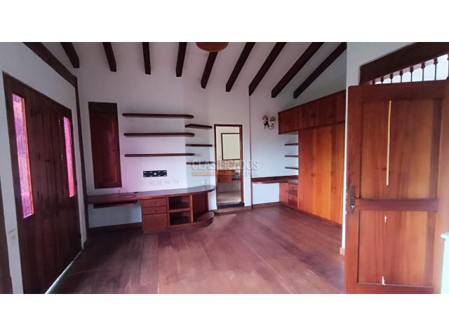 Casas, Venta en Yumbo