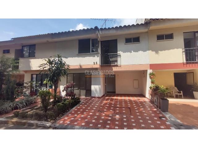 Casas, Venta en Camino Real