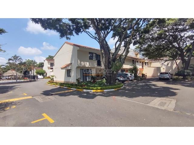 Casas, Venta en Camino Real