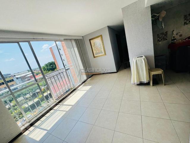 Apartamentos, Venta en Valle del Lili