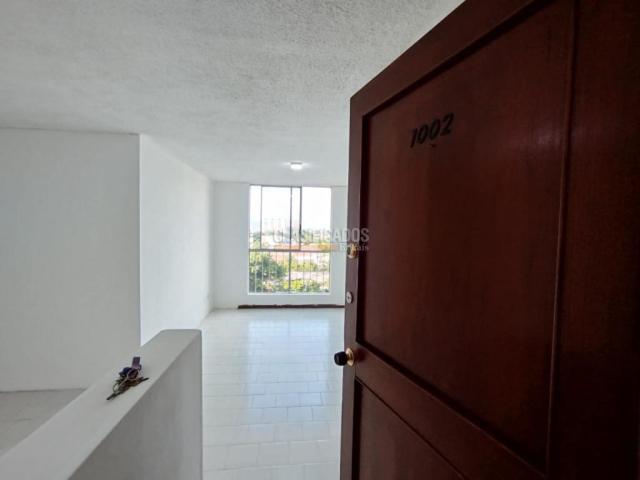 Apartamentos, Alquiler en Bosques del Limonar