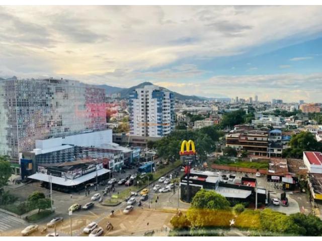 Oficinas y Consultorios, Alquiler en Los Cámbulos