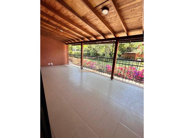 Casas, Venta en Ciudad Jardín