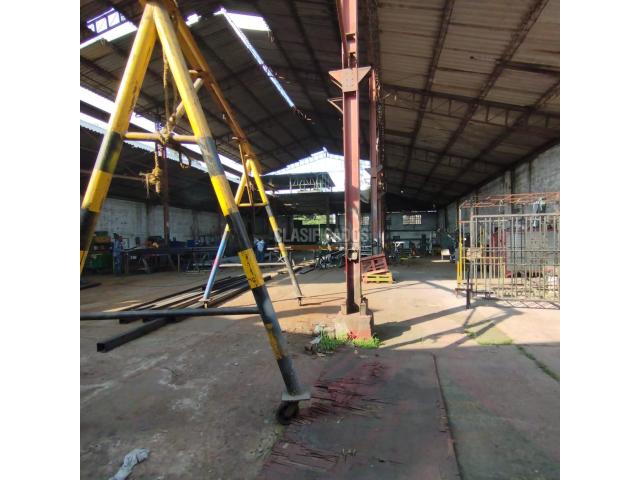 Locales y Bodegas, Venta en Yumbo