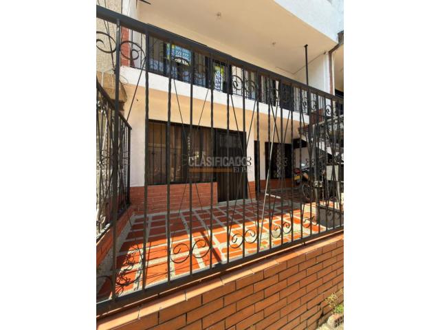 Apartaestudios, Alquiler en Nápoles