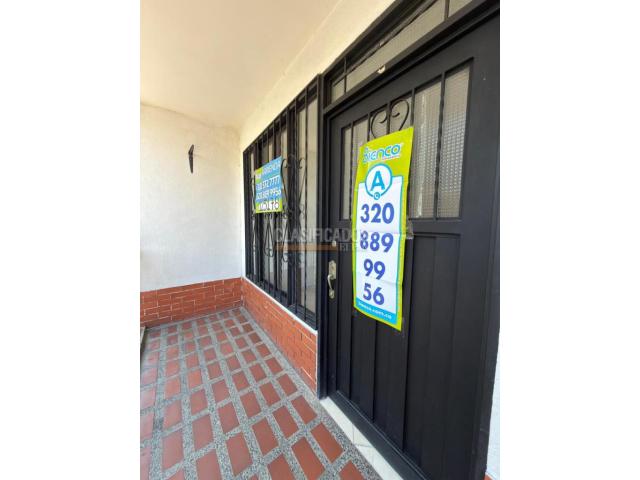 Apartaestudios, Alquiler en Nápoles