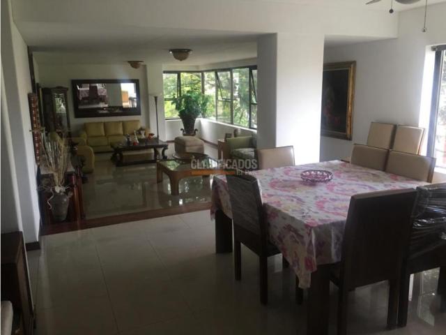 Apartamentos, Venta en Versalles