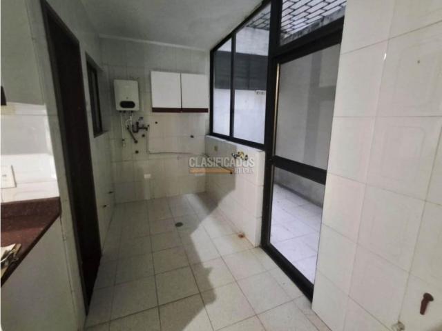 Apartamentos, Venta en Ciudad Jardín