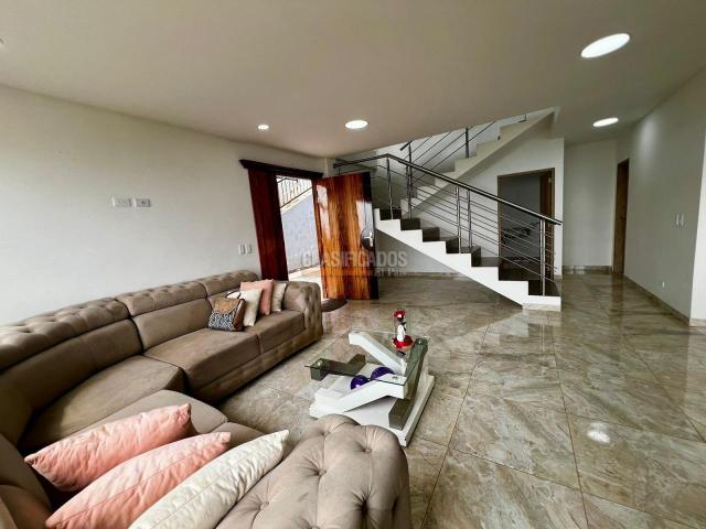 Casas, Venta en Bella Suiza