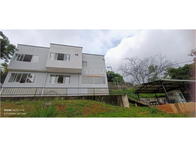 Casas, Venta en Bella Suiza