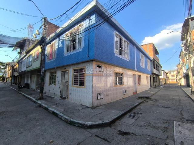 Casas, Venta en Laureano Gómez