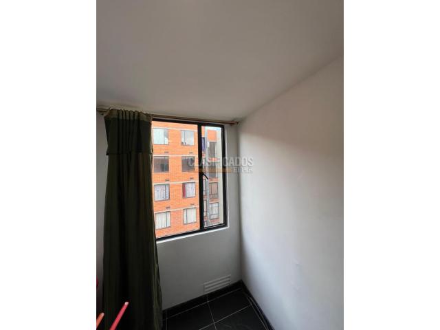 Apartamentos, Alquiler en Soacha