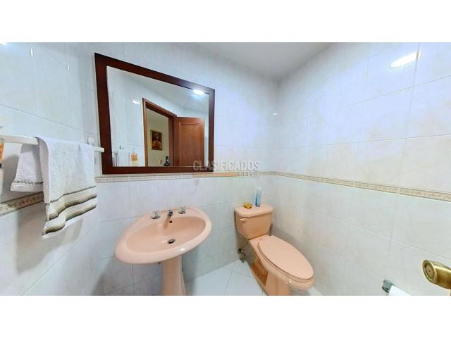 Apartamentos, Venta en El Refugio