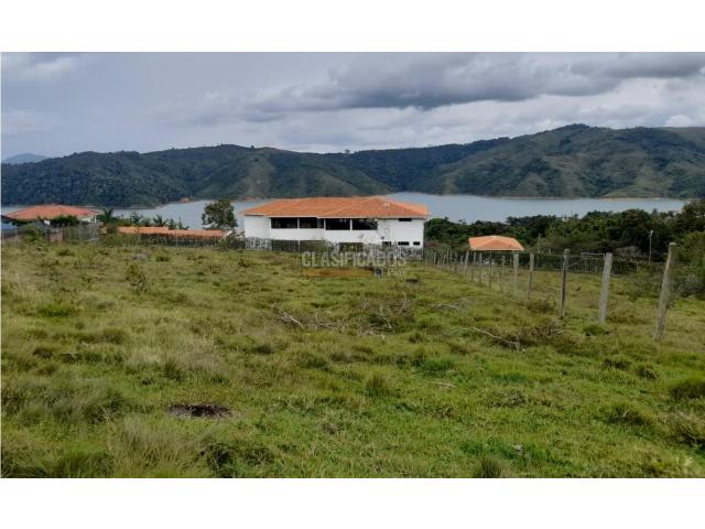 Lotes, Venta en Calima (Darién)