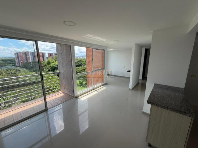 Apartamentos, Venta en Valle del Lili