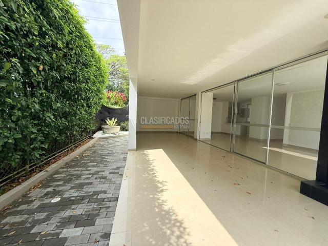 Casas, Alquiler en Ciudad Jardín