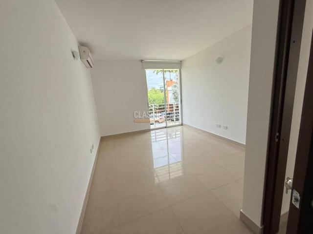 Casas, Alquiler en Ciudad Jardín