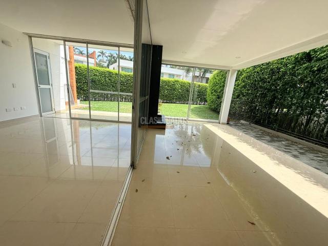 Casas, Alquiler en Ciudad Jardín