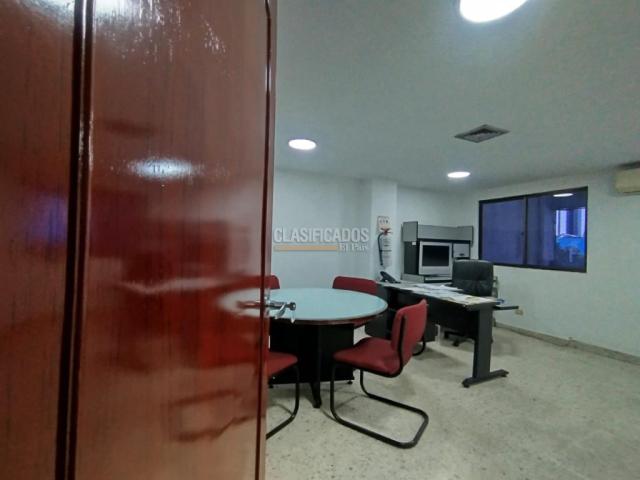 Oficinas y Consultorios, Alquiler en San Vicente