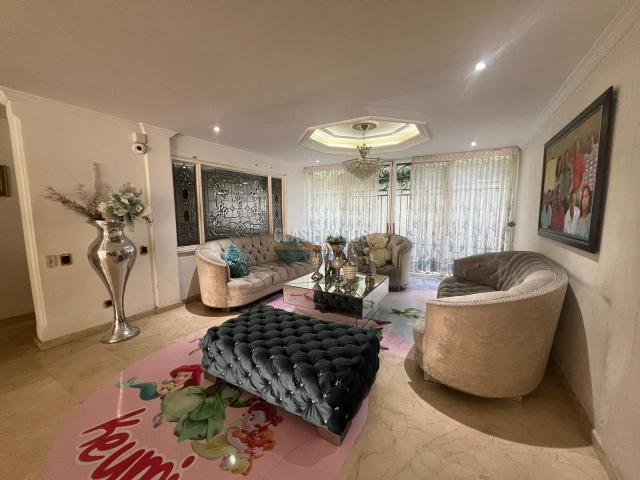 Casas, Venta en Prados del Limonar