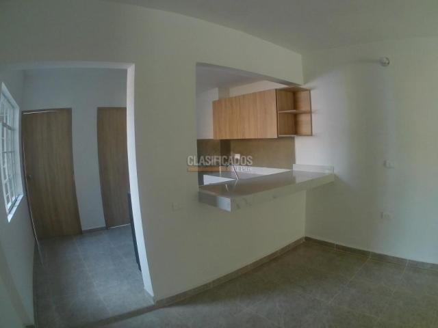 Casas, Alquiler en San Cayetano