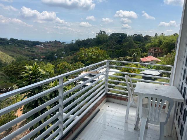 Casas, Venta en La Buitrera