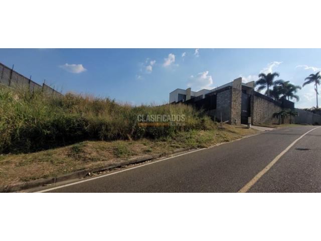 Lotes, Venta en Ciudad Jardín