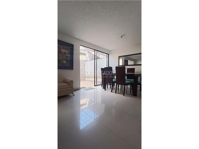 Casas, Venta en La Hacienda