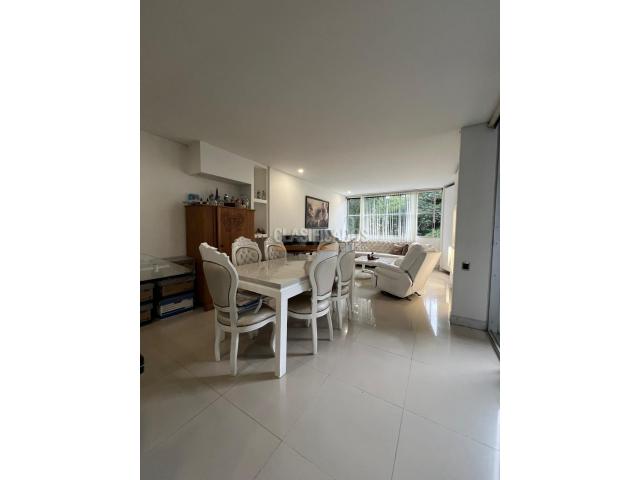 Apartamentos, Venta en Ciudad Jardín