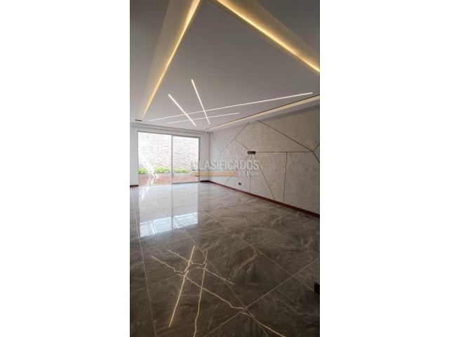 Casas, Venta en La Hacienda