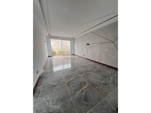 Casas, Venta en La Hacienda