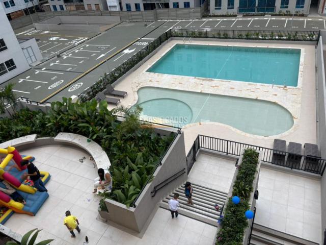 Apartamentos, Alquiler en Industrial