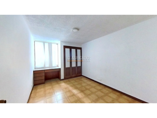 Apartamentos, Venta en Centro Ccial. Unicentro