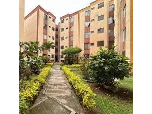 Apartamentos, Venta en Calimío