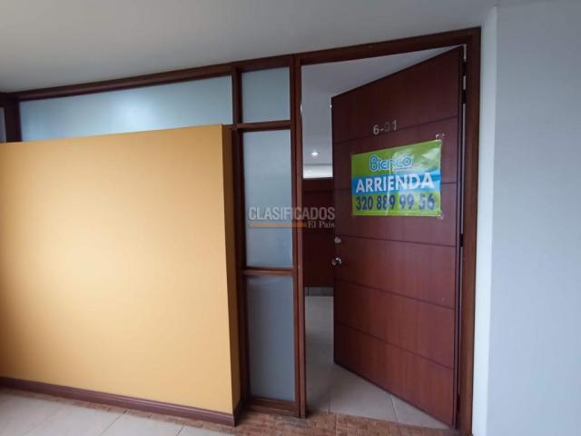 Oficinas y Consultorios, Alquiler en Chipichape