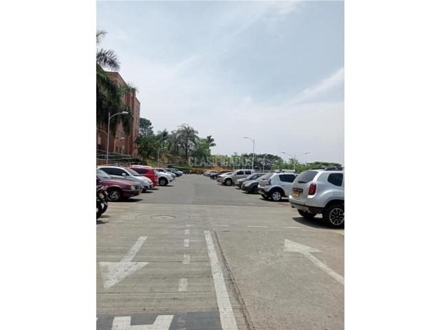 Apartamentos, Alquiler en Meléndez