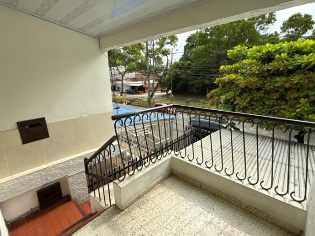 Edificios, Venta en Villa del Sur