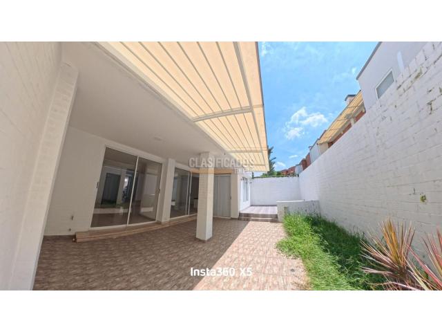 Casas, Alquiler en Ciudad Jardín